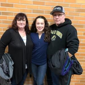 Meet your Posher, Dee